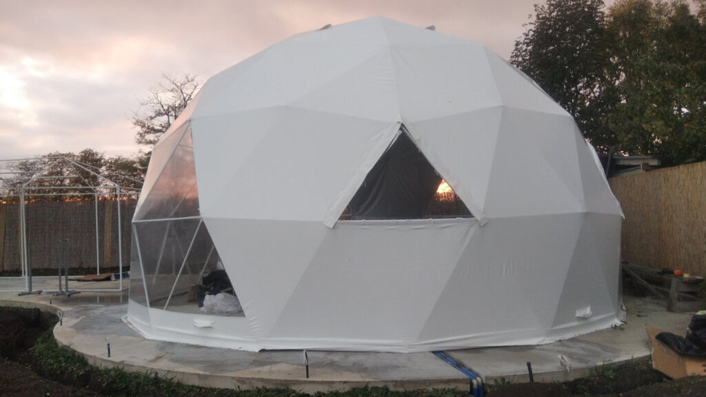 namiot sferyczny